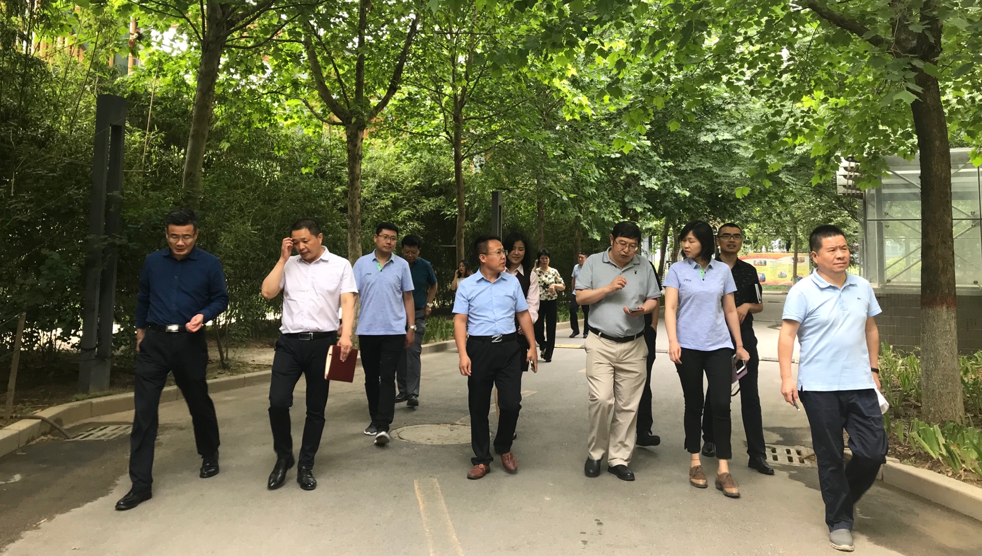 ��I(y��)�Ҿ㘷�����L���ݿ��R����