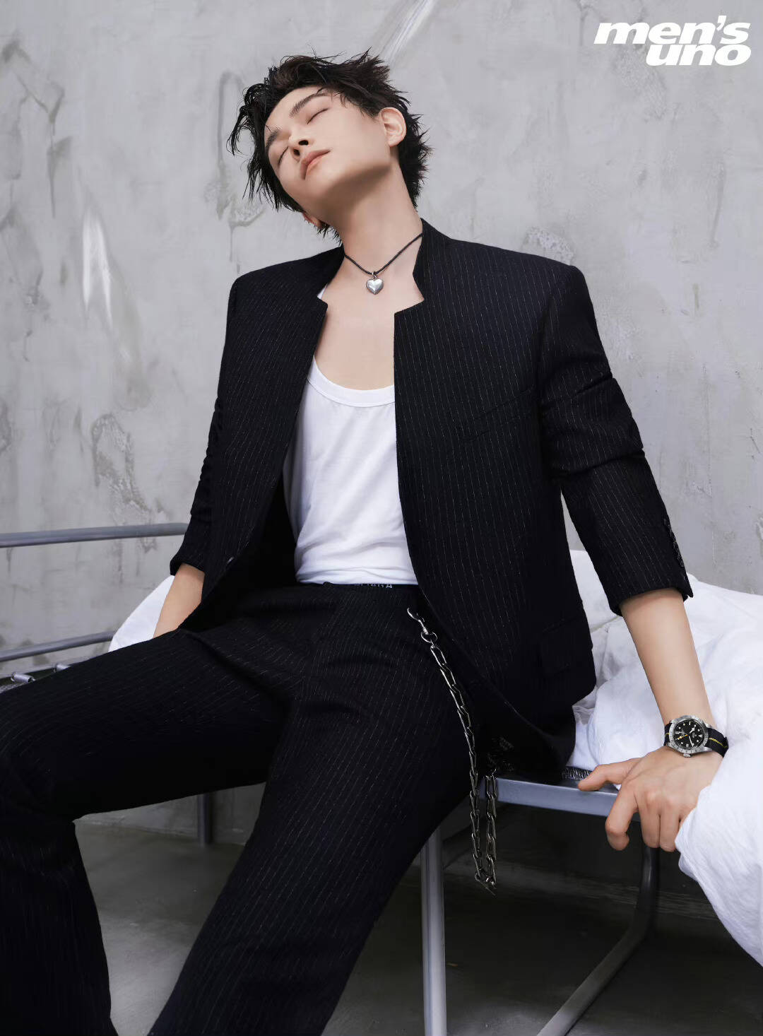 774b407bdb4da2d6f884990c5bc2ba74_720.png 丁禹兮風(fēng)度8月雜志封面大片/芒果體育