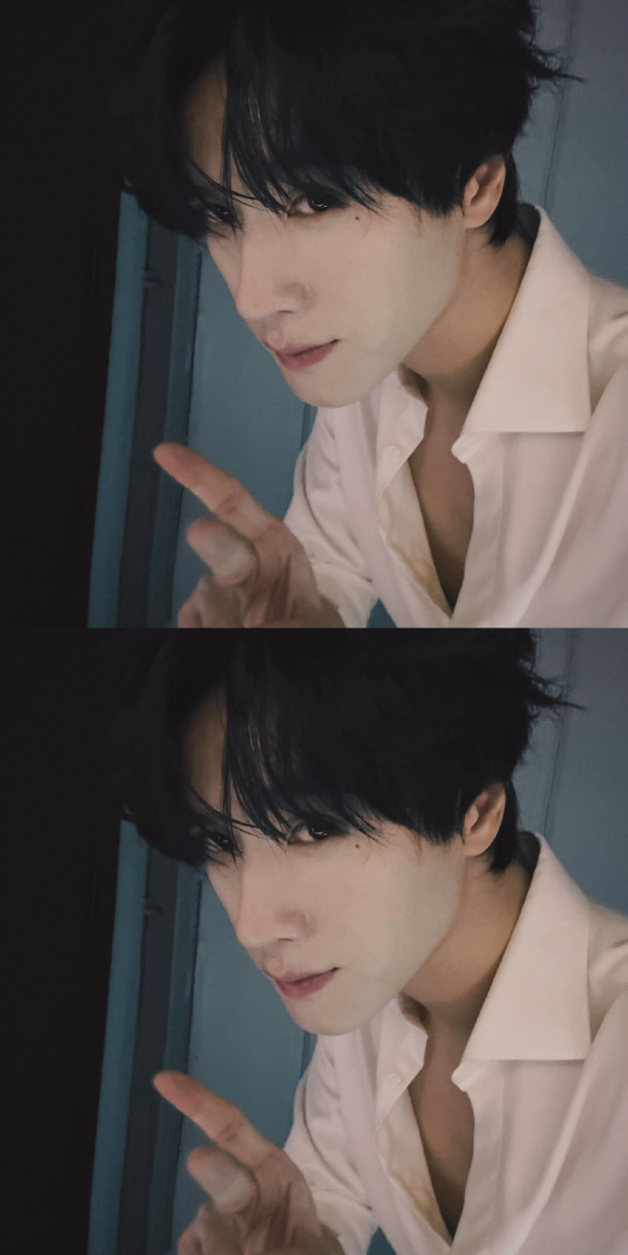 展軒久違自拍/芒果體育